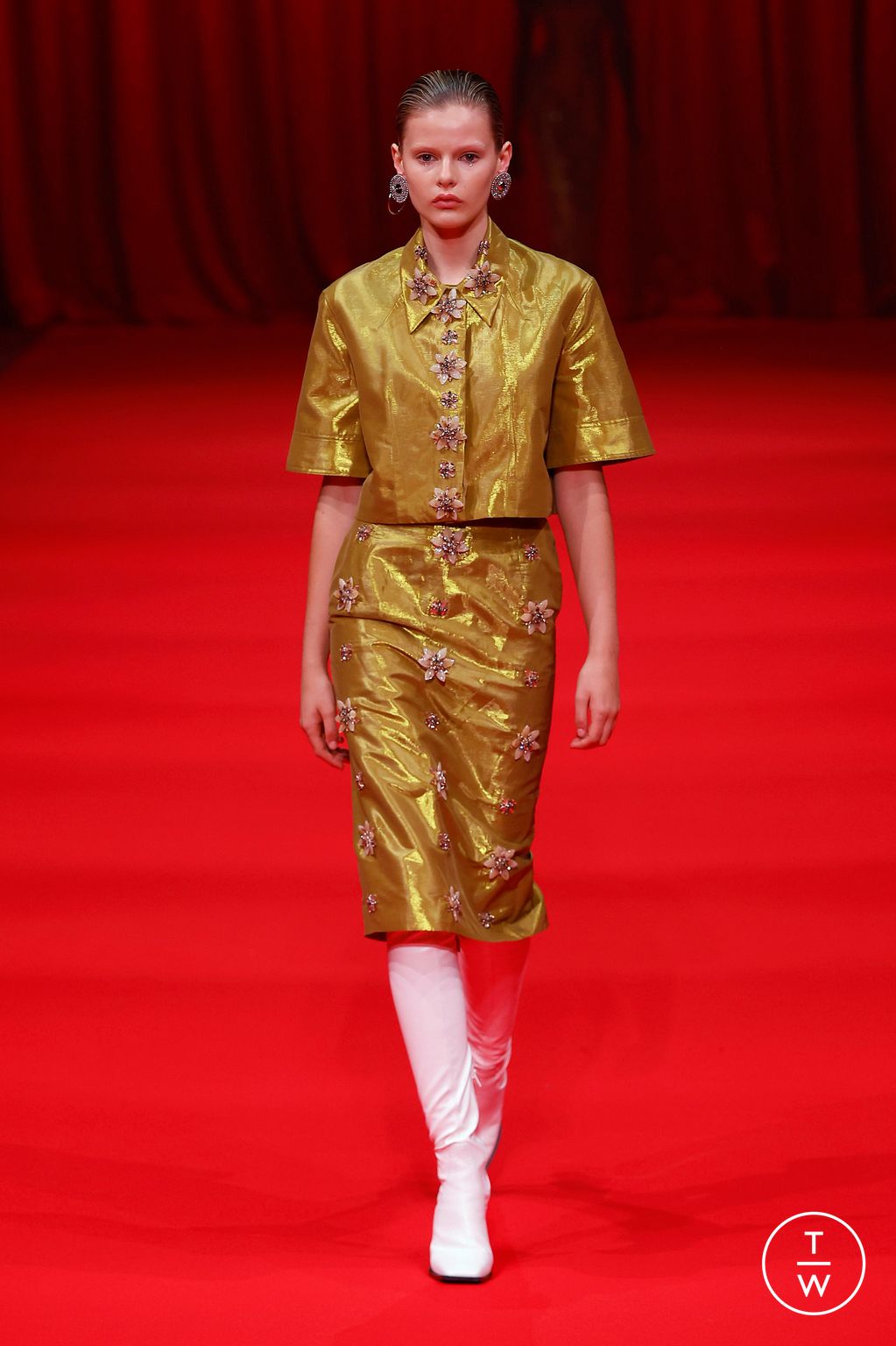 Fashion Week London Spring/Summer 2024 look 17 from the Huishan Zhang collection womenswear