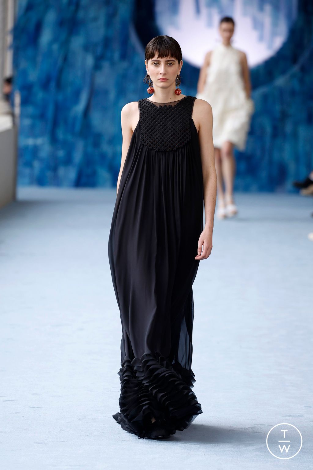 Fashion Week Milan Spring/Summer 2025 look 6 de la collection Hui womenswear