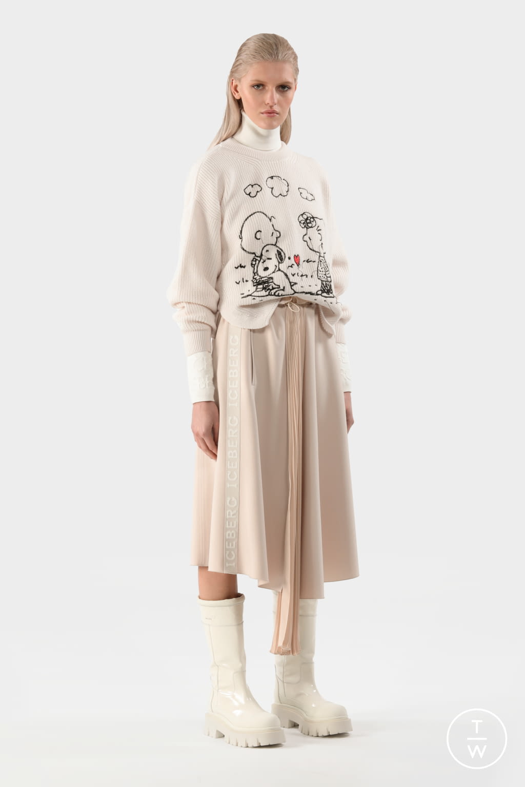 Fashion Week Milan Fall/Winter 2021 look 57 de la collection Iceberg menswear