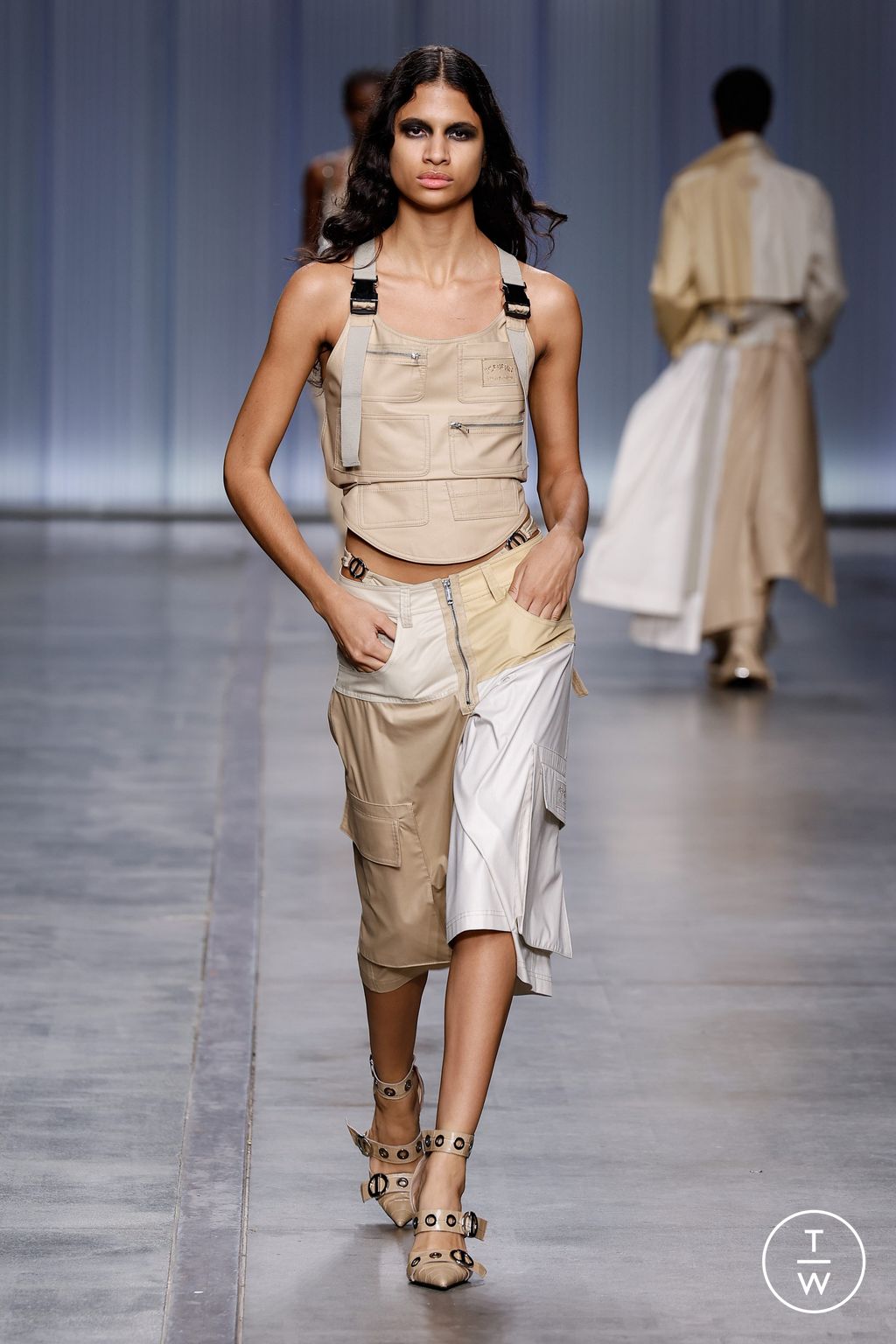 Fashion Week Milan Spring/Summer 2024 look 22 from the Iceberg collection 女装