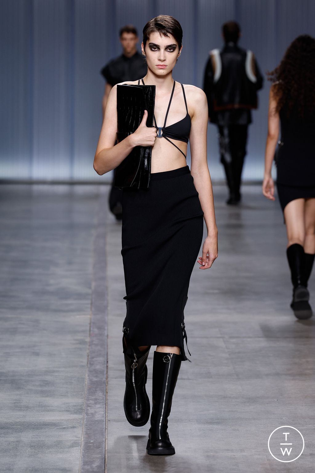 Fashion Week Milan Spring/Summer 2024 look 38 from the Iceberg collection 女装