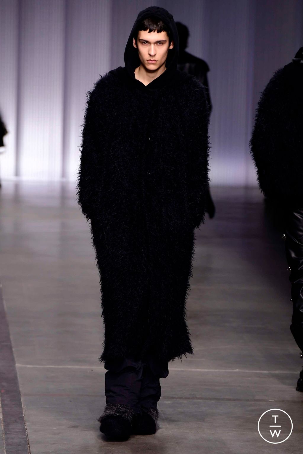 Fashion Week Milan Fall/Winter 2023 look 10 from the Iceberg collection womenswear
