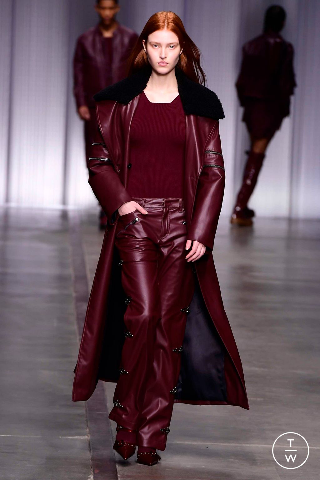 Fashion Week Milan Fall/Winter 2023 look 24 from the Iceberg collection womenswear