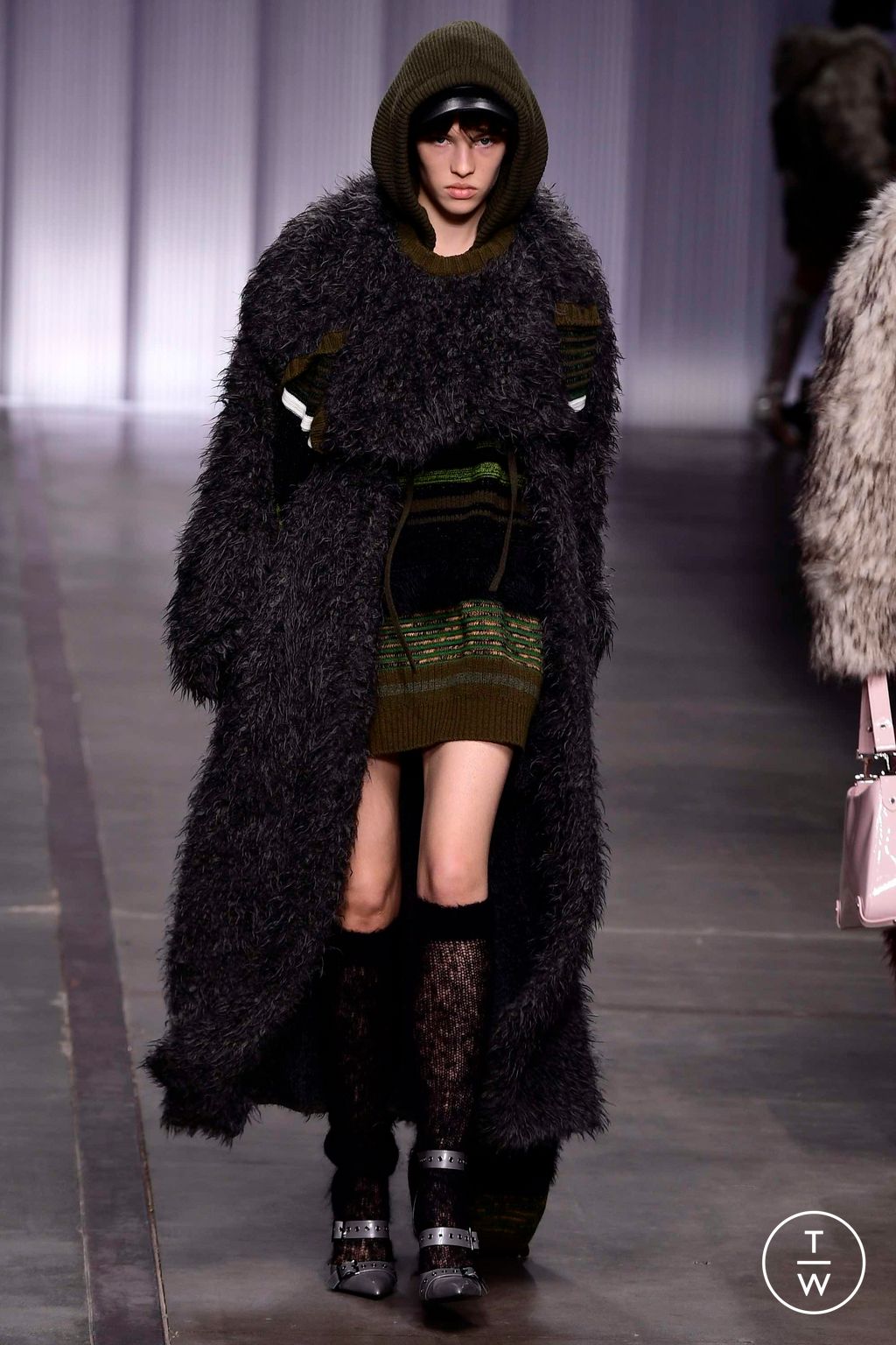 Fashion Week Milan Fall/Winter 2023 look 38 from the Iceberg collection 女装