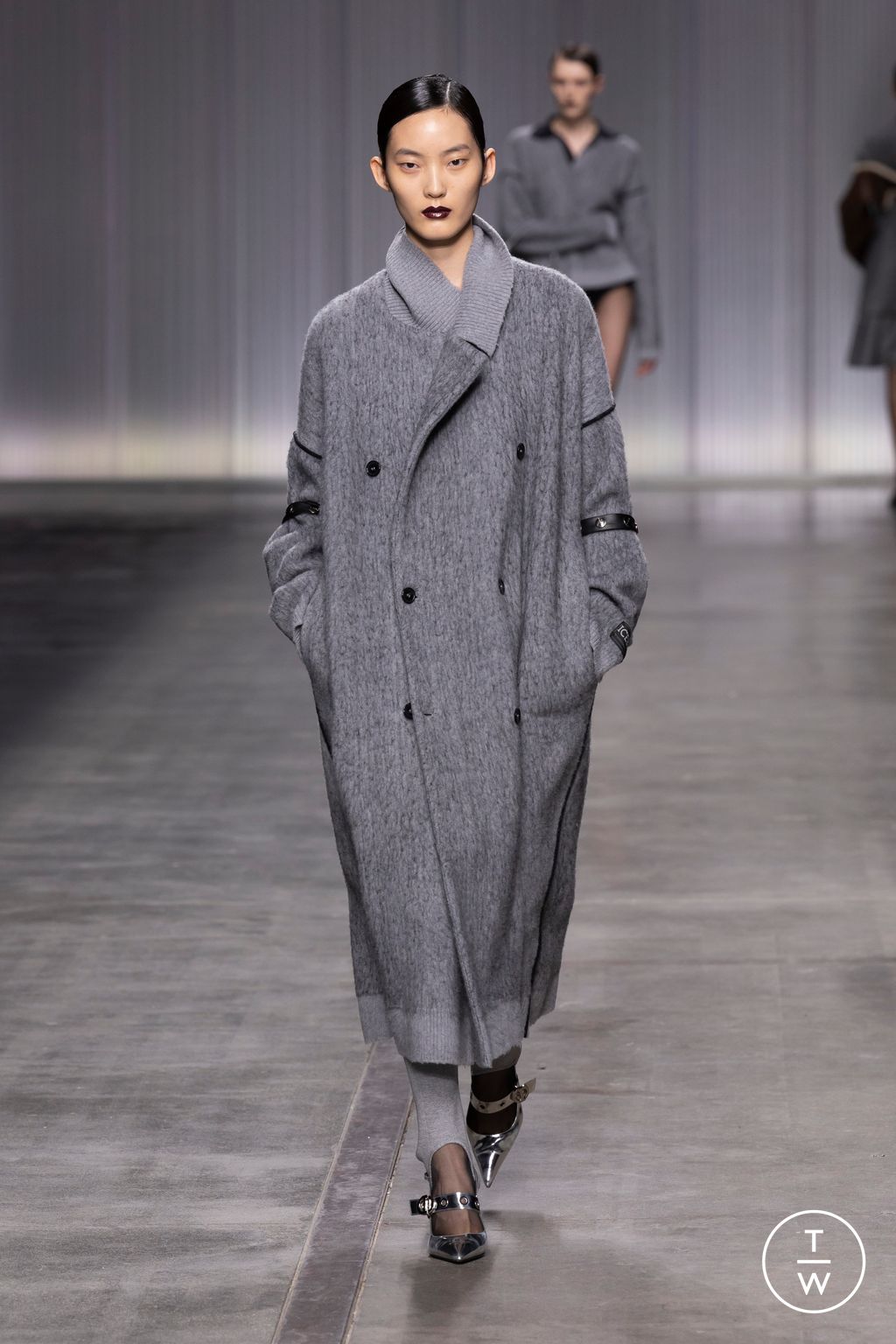 Fashion Week Milan Fall/Winter 2024 look 8 from the Iceberg collection womenswear