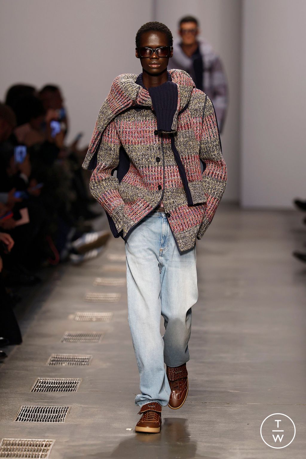 Fashion Week Milan Fall/Winter 2025 look 33 from the Iceberg collection womenswear