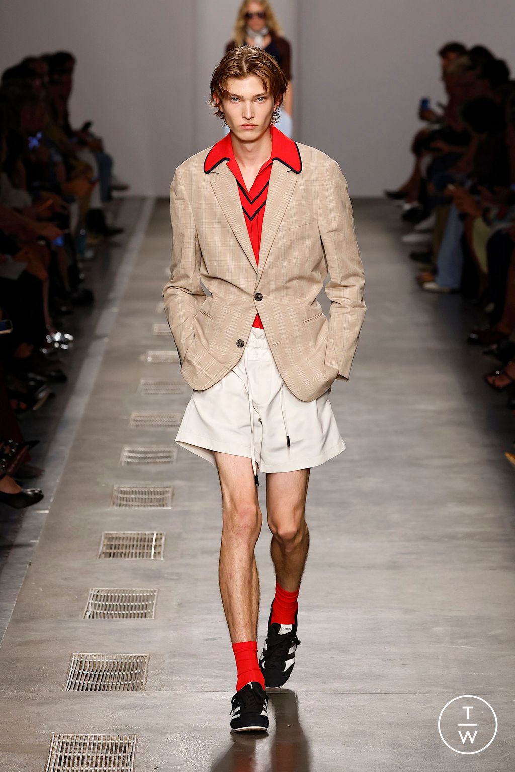 Fashion Week Milan Spring/Summer 2026 look 30 from the Iceberg collection womenswear