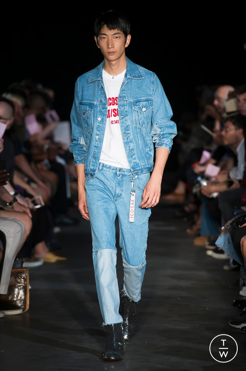 Fashion Week Paris Spring/Summer 2018 look 13 from the Icosae collection 男装
