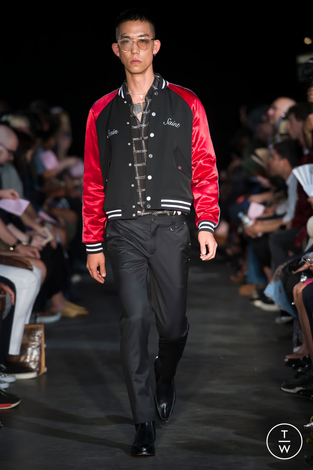 Fashion Week Paris Spring/Summer 2018 look 22 from the Icosae collection 男装