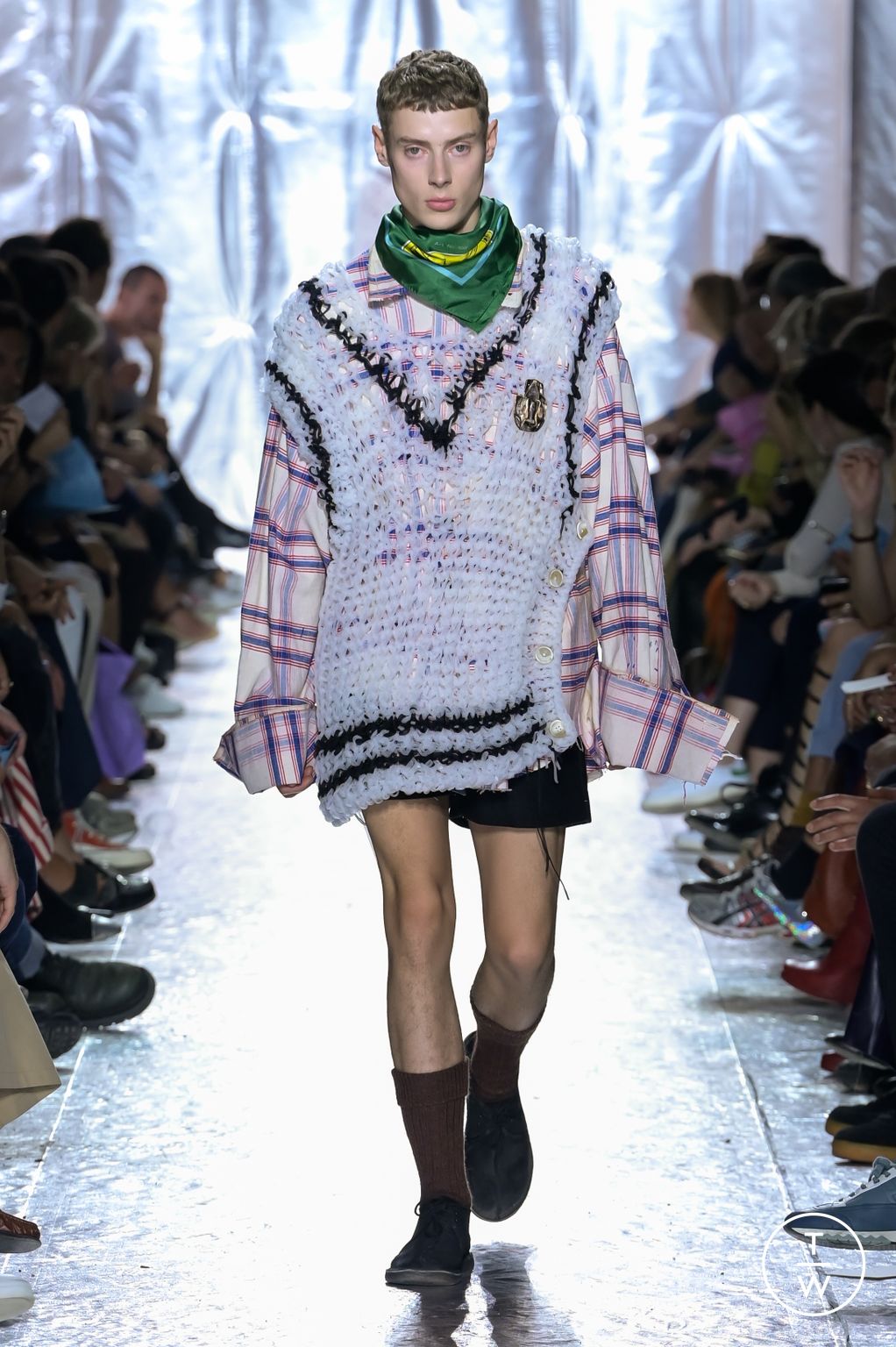 Fashion Week Paris Spring/Summer 2023 look 11 from the Festival de Hyères 2022 collection womenswear