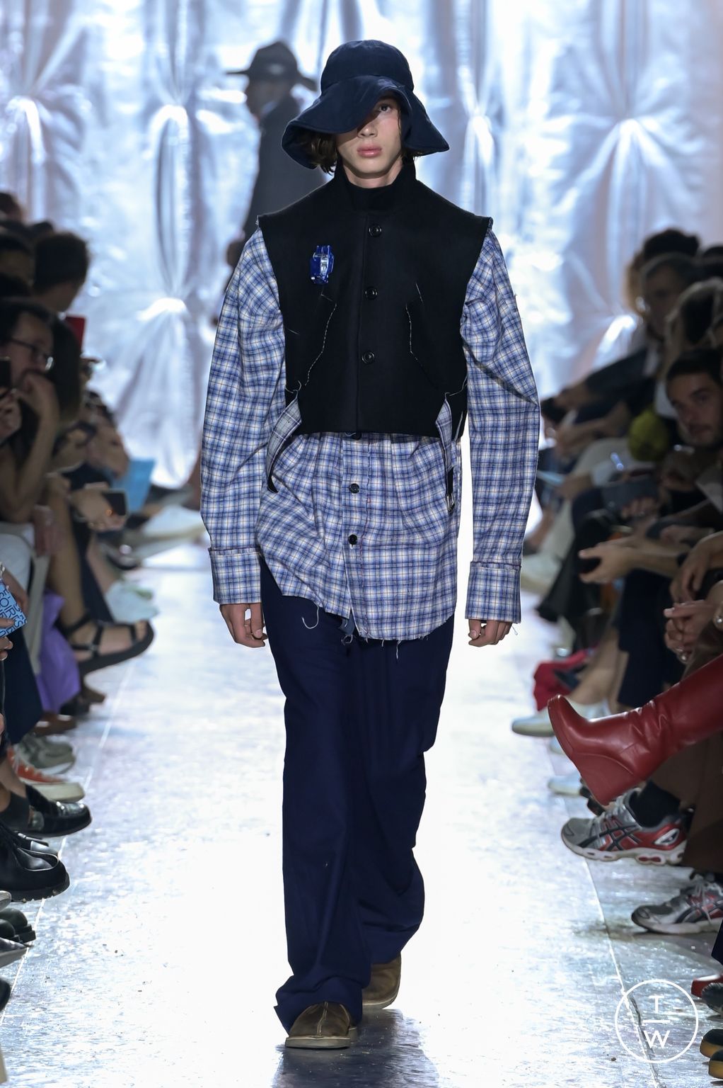 Fashion Week Paris Spring/Summer 2023 look 16 from the Festival de Hyères 2022 collection 女装