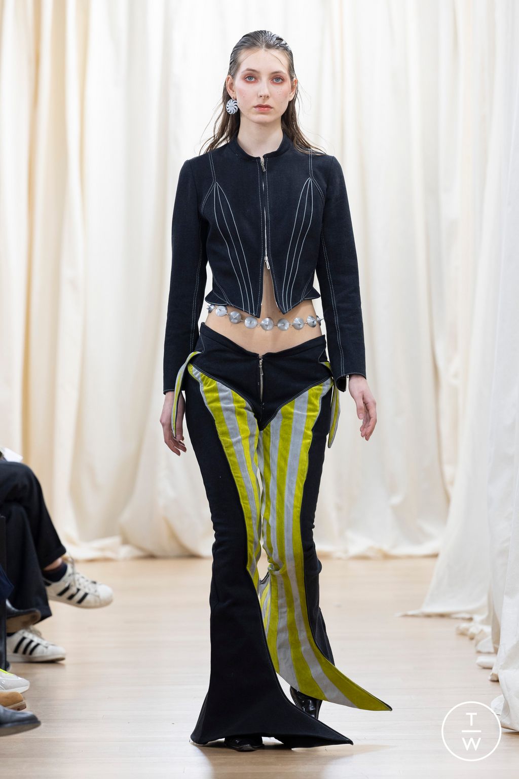 Fashion Week Paris Fall/Winter 2023 look 16 from the IFM PARIS collection womenswear