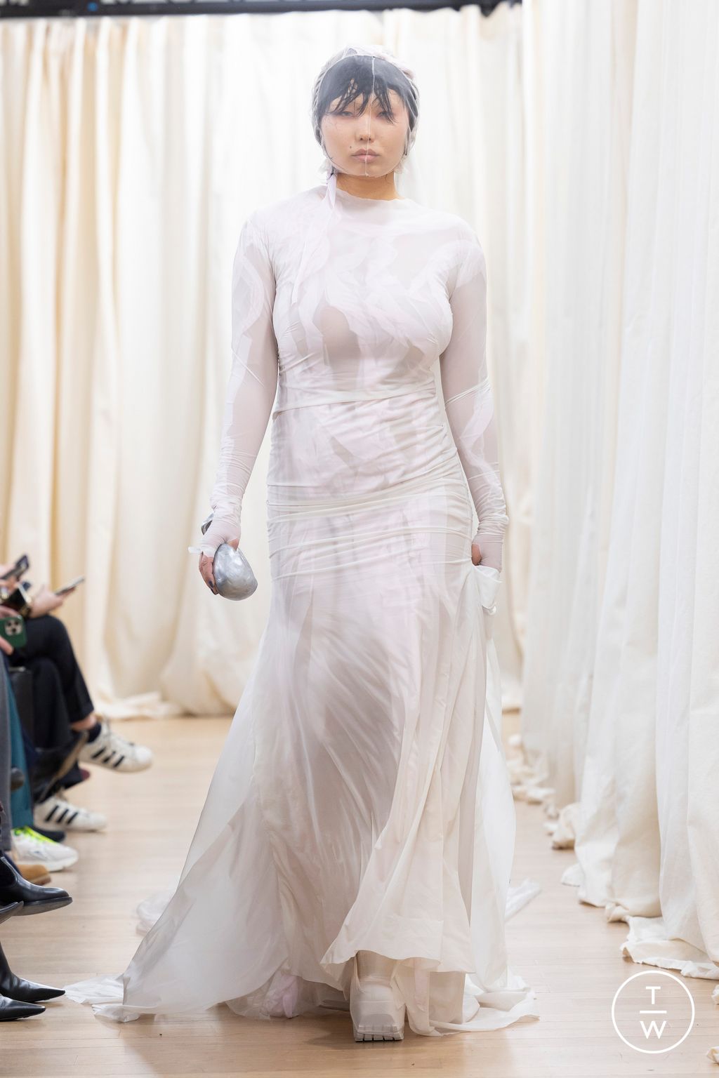 Fashion Week Paris Fall/Winter 2023 look 37 from the IFM PARIS collection womenswear