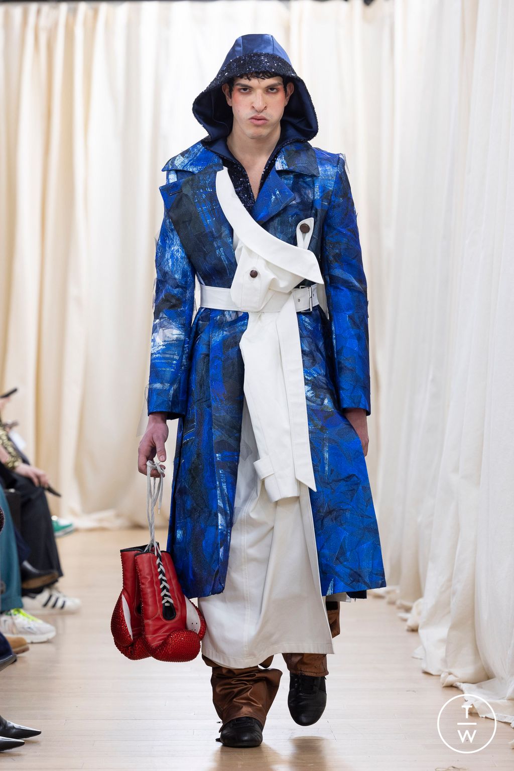 Fashion Week Paris Fall/Winter 2023 look 80 from the IFM PARIS collection womenswear