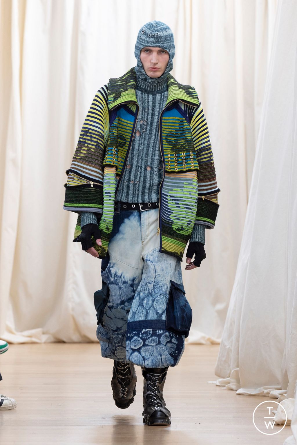 Fashion Week Paris Fall/Winter 2023 look 89 from the IFM PARIS collection womenswear