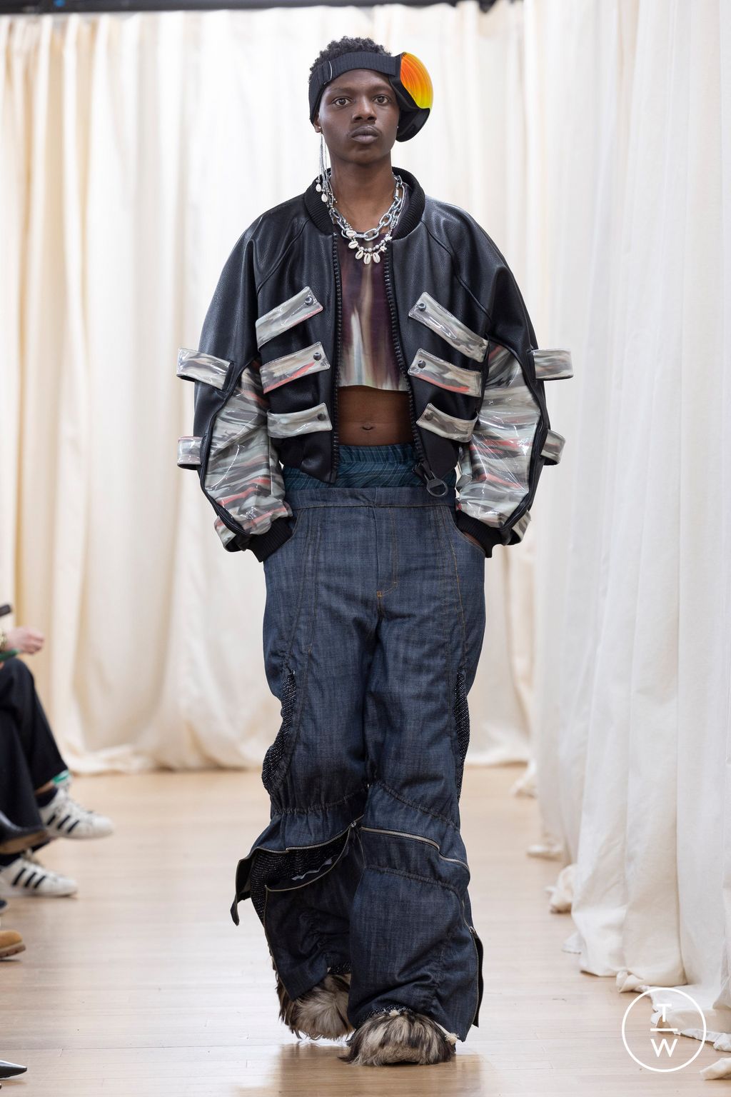 Fashion Week Paris Fall/Winter 2023 look 95 from the IFM PARIS collection womenswear