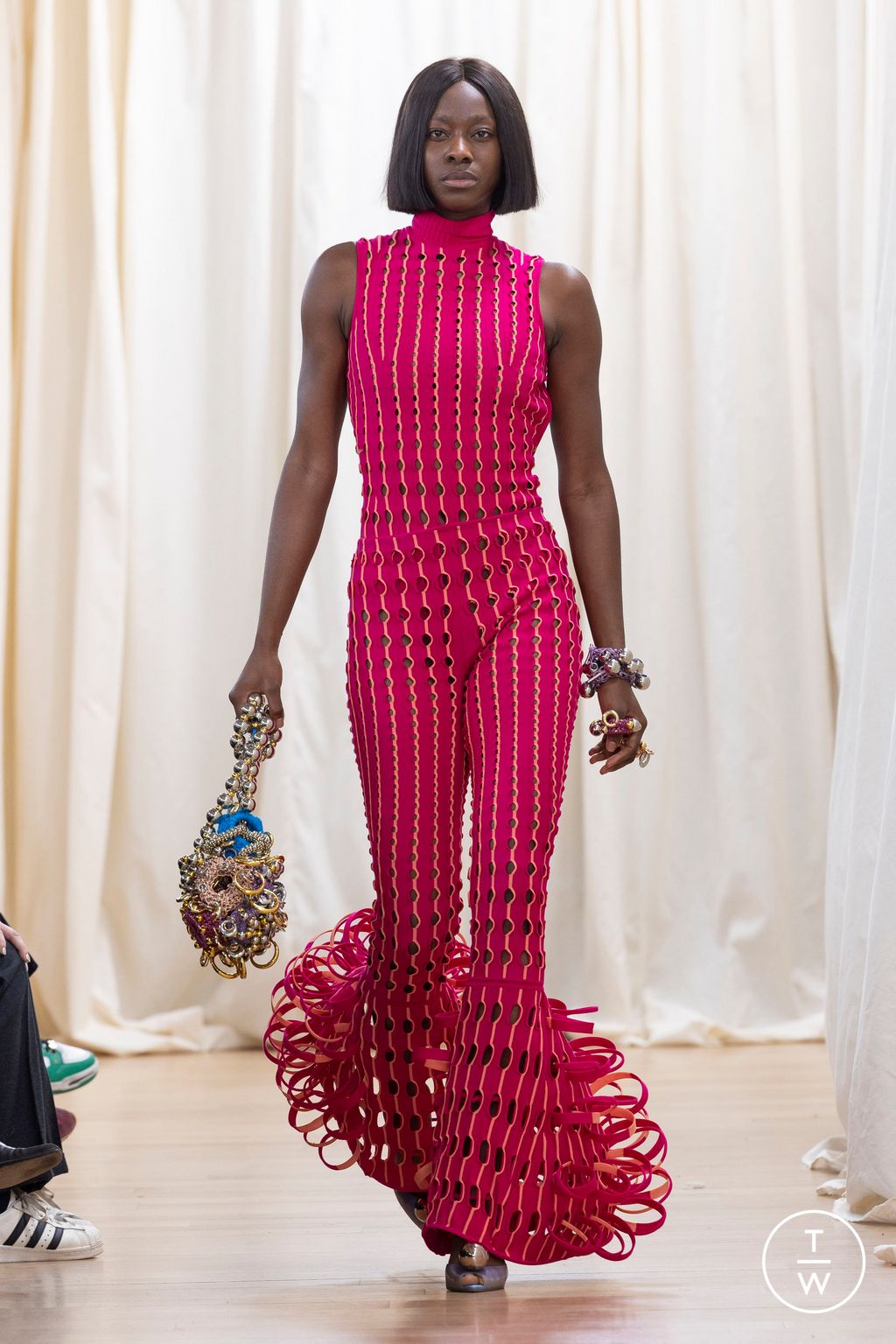 Fashion Week Paris Fall/Winter 2023 look 106 from the IFM PARIS collection womenswear