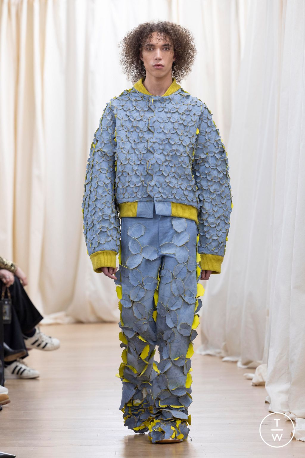 Fashion Week Paris Fall/Winter 2023 look 113 from the IFM PARIS collection womenswear