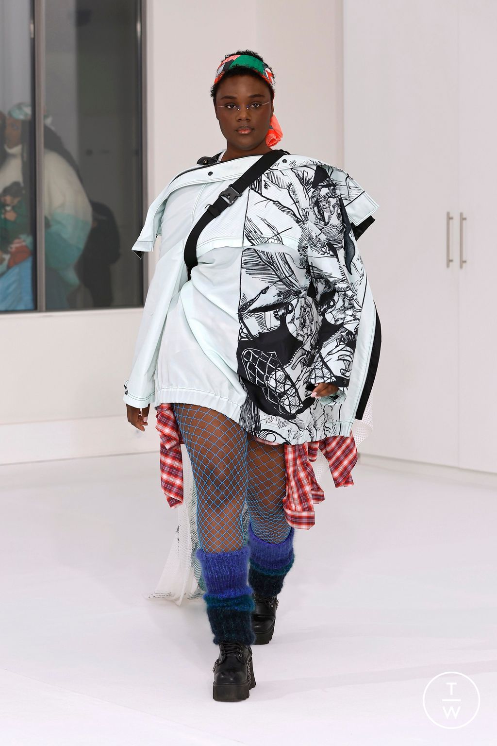 Fashion Week Paris Fall/Winter 2026 look 25 from the IFM PARIS collection womenswear