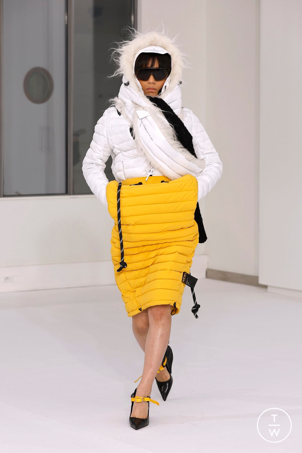 Fashion Week Paris Fall/Winter 2026 look 35 de la collection IFM PARIS womenswear