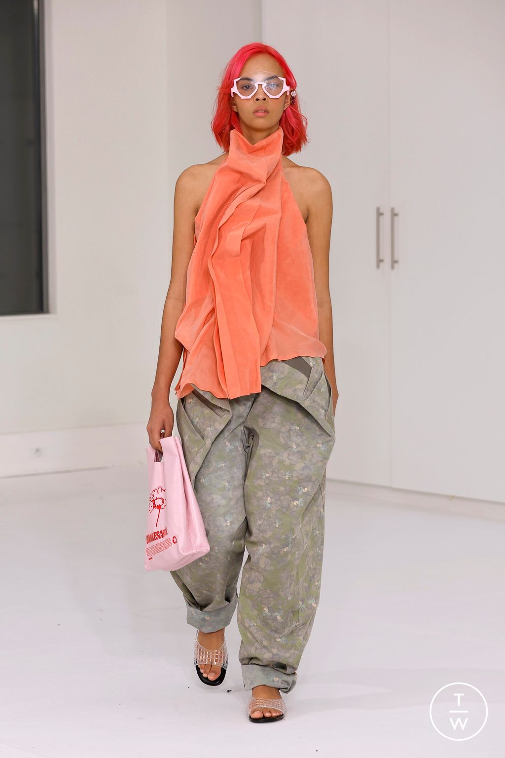 Fashion Week Paris Fall/Winter 2026 look 80 de la collection IFM PARIS womenswear