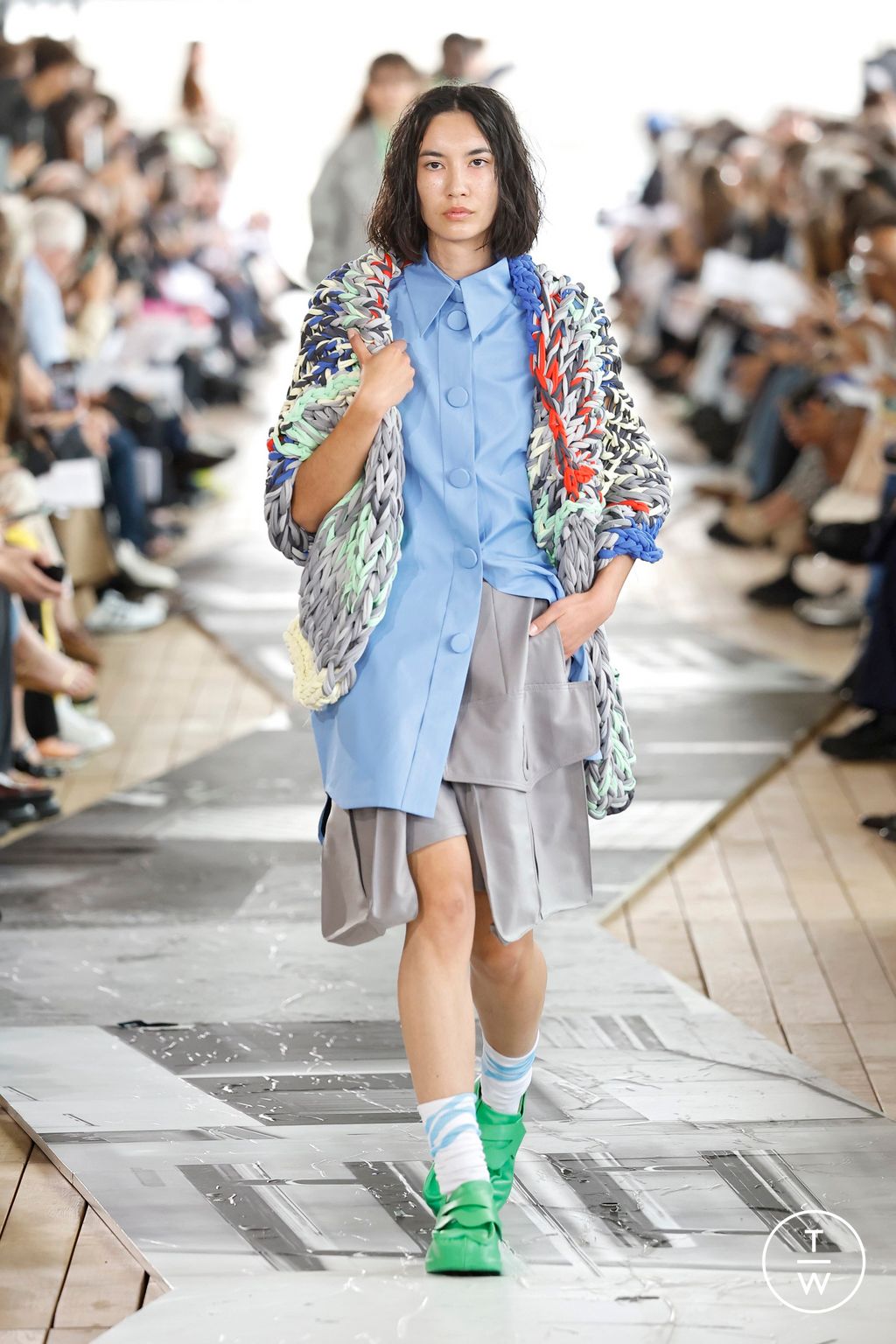 Fashion Week Paris Spring/Summer 2025 look 19 from the IFM PARIS collection menswear