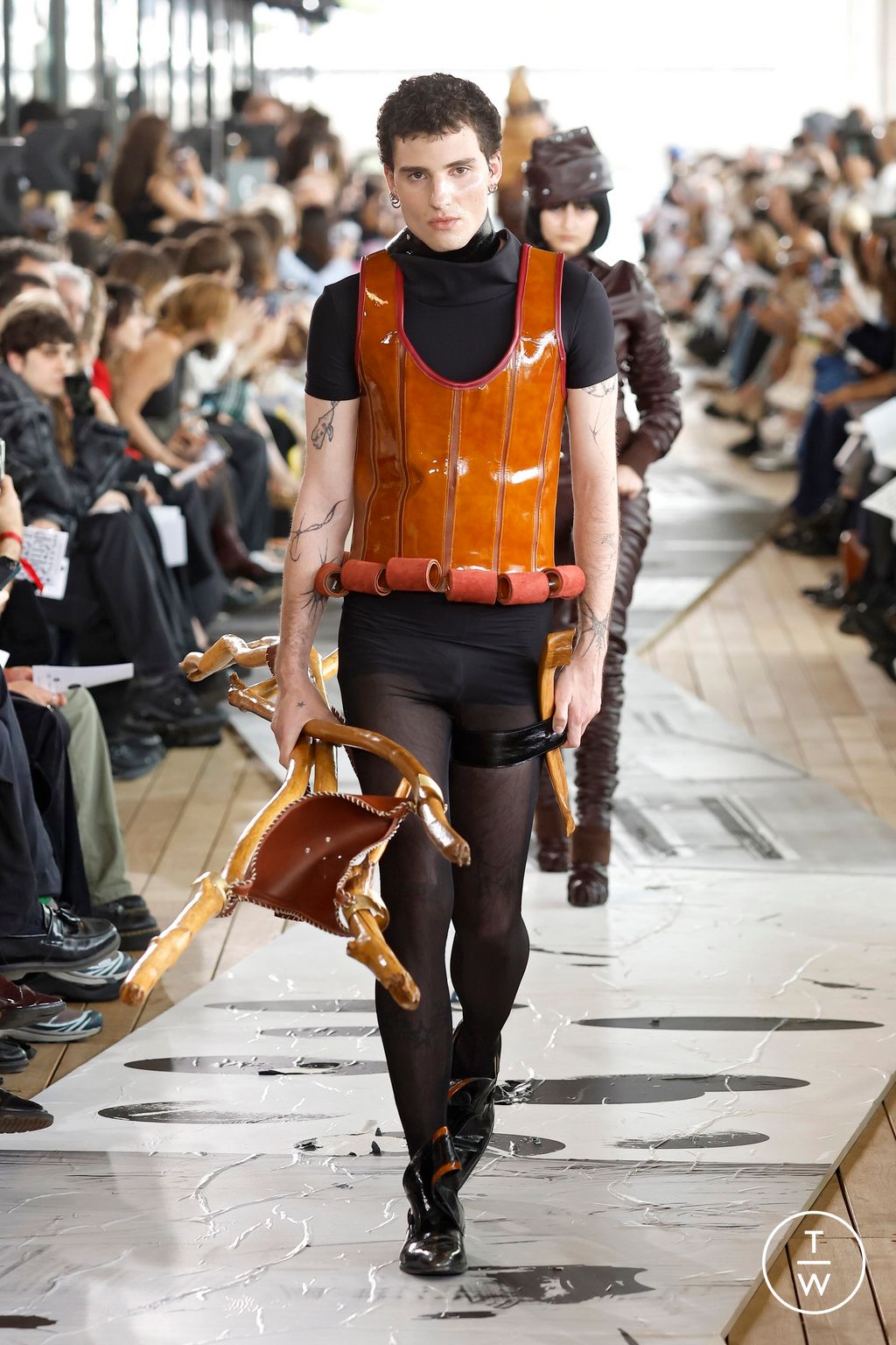 Fashion Week Paris Spring-Summer 2025 look 44 from the IFM PARIS collection menswear