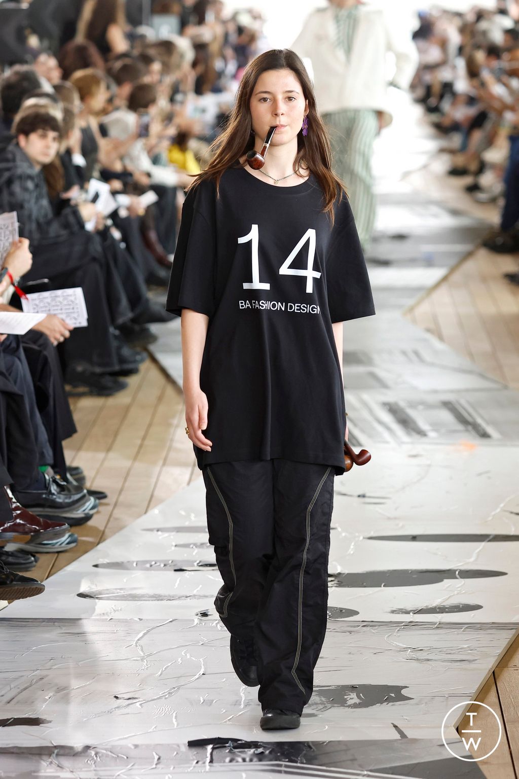 Fashion Week Paris Spring/Summer 2025 look 92 from the IFM PARIS collection menswear