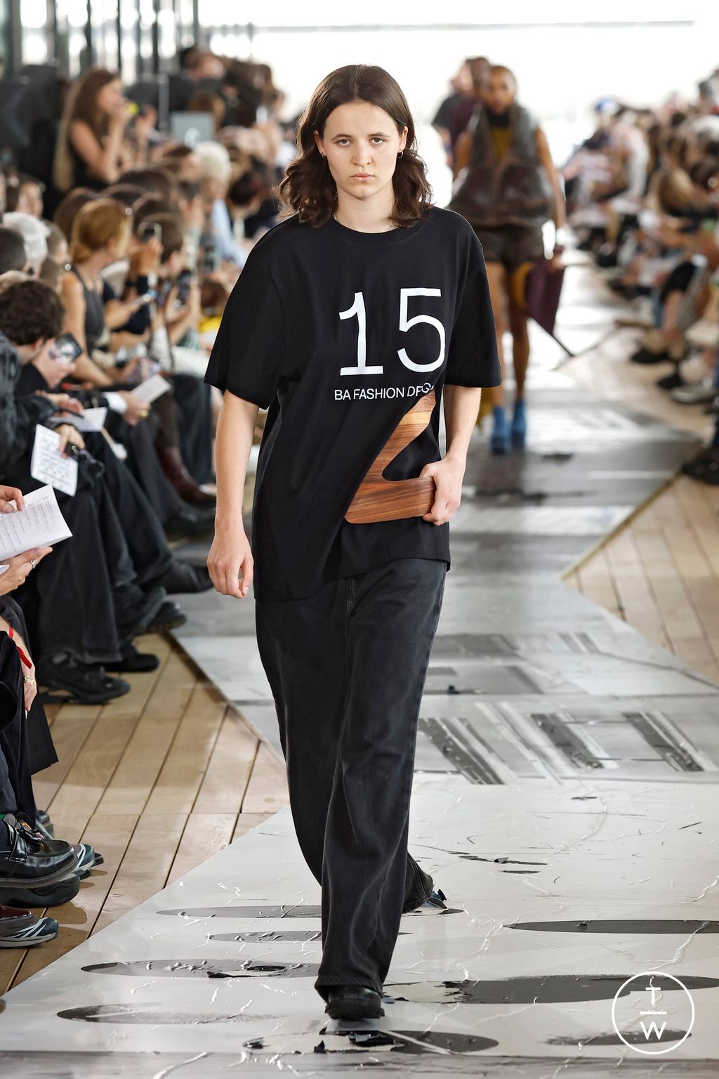 Fashion Week Paris Spring/Summer 2025 look 99 from the IFM PARIS collection menswear