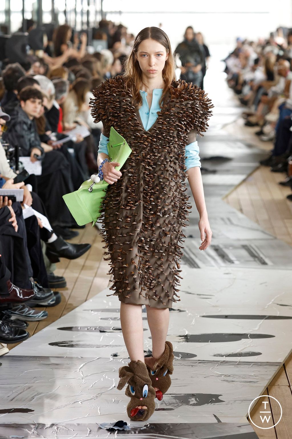 Fashion Week Paris Spring/Summer 2025 look 139 from the IFM PARIS collection menswear