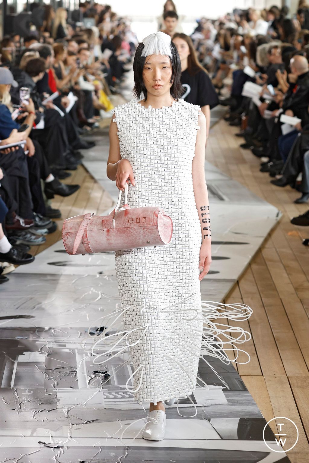 Fashion Week Paris Spring/Summer 2025 look 147 from the IFM PARIS collection menswear