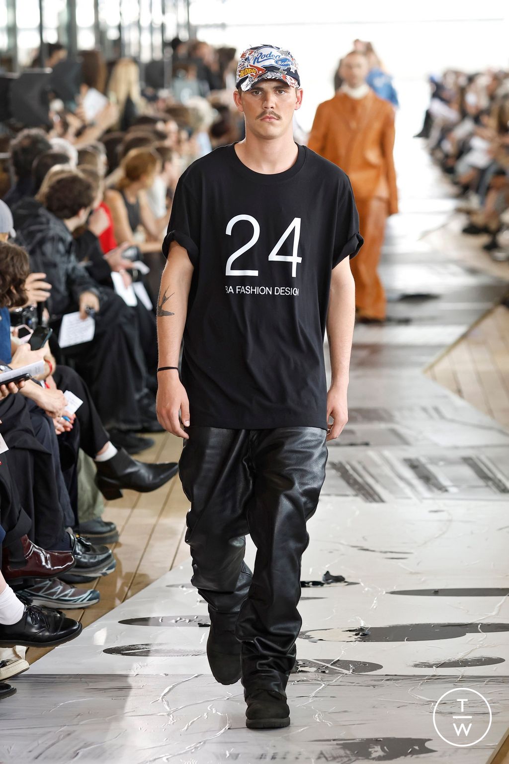 Fashion Week Paris Spring/Summer 2025 look 162 from the IFM PARIS collection menswear