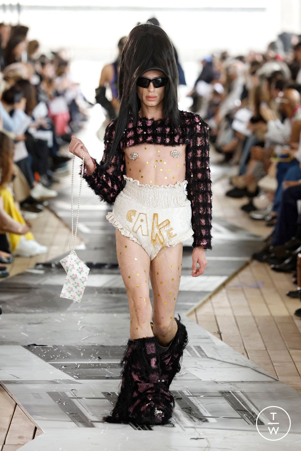 Fashion Week Paris Spring/Summer 2025 look 170 from the IFM PARIS collection menswear