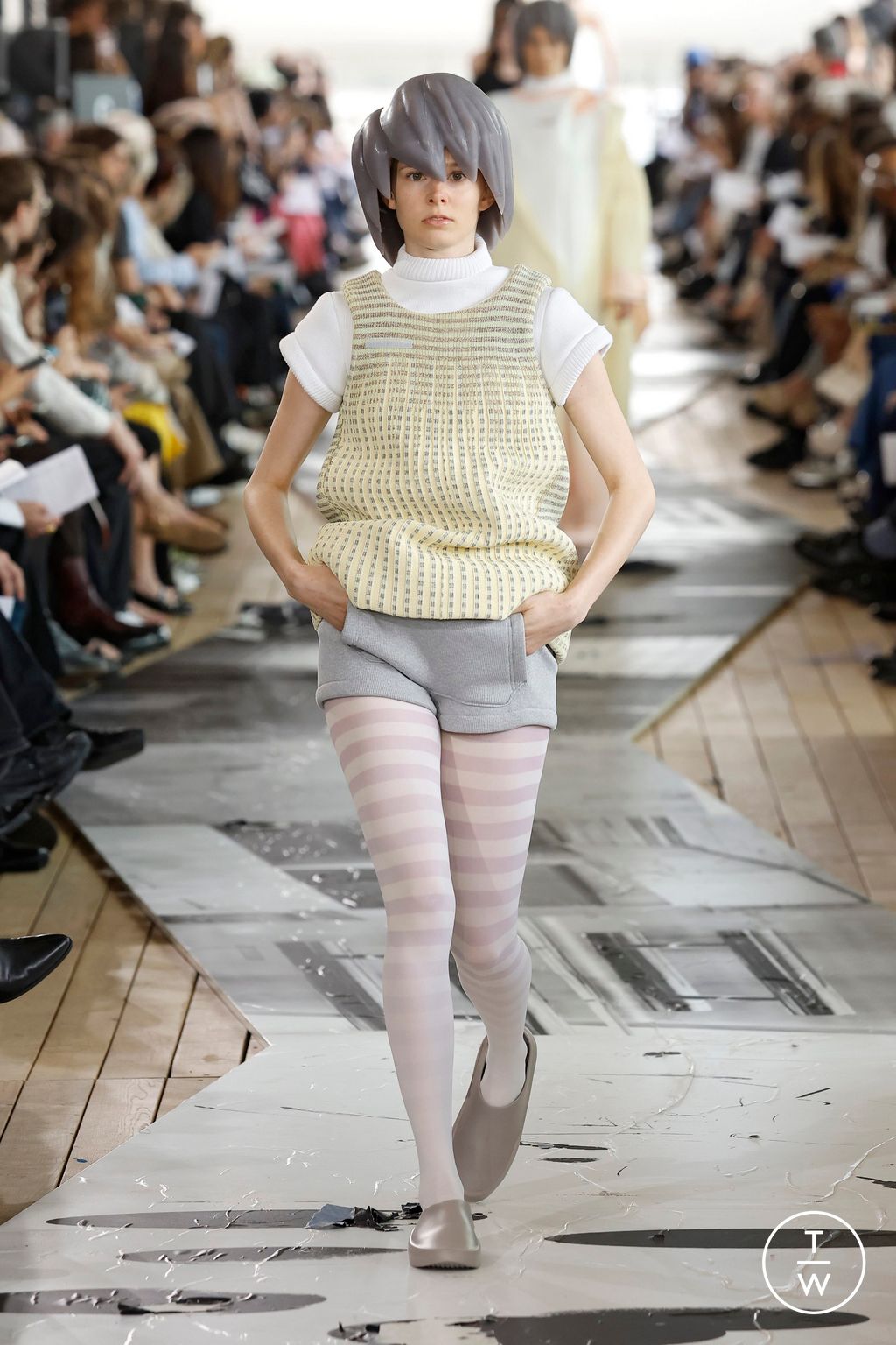 Fashion Week Paris Spring/Summer 2025 look 209 from the IFM PARIS collection menswear