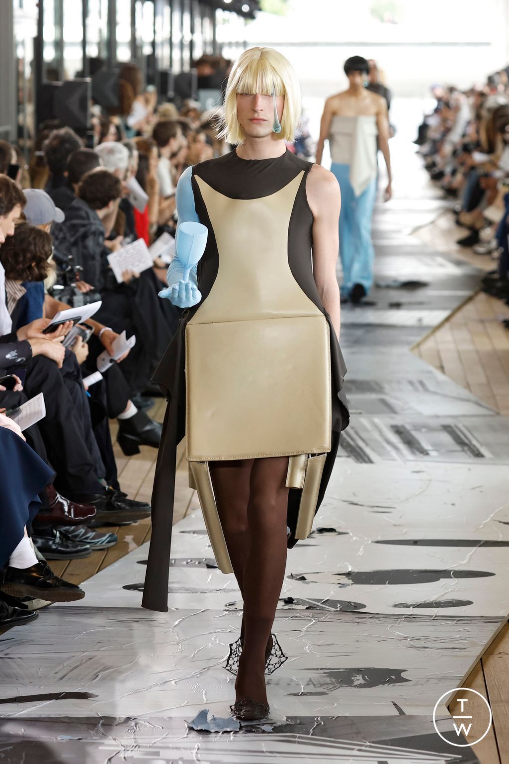 Fashion Week Paris Spring-Summer 2025 look 213 de la collection IFM PARIS menswear