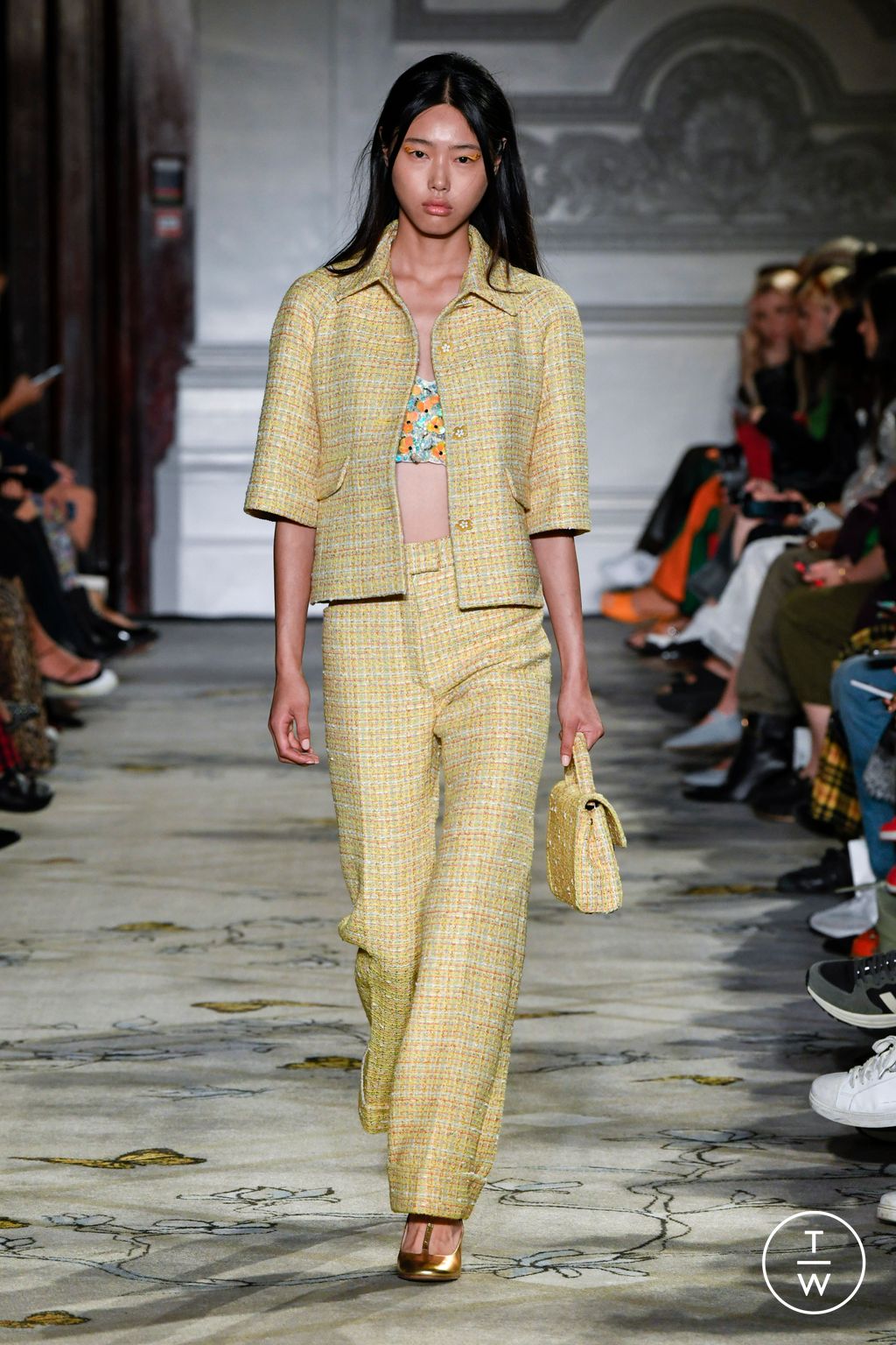 Fashion Week London Spring/Summer 2023 look 13 from the Paul & Joe collection 女装