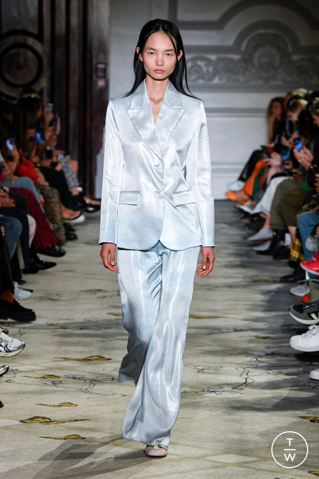 Fashion Week London Spring/Summer 2023 look 20 from the Paul & Joe collection 女装