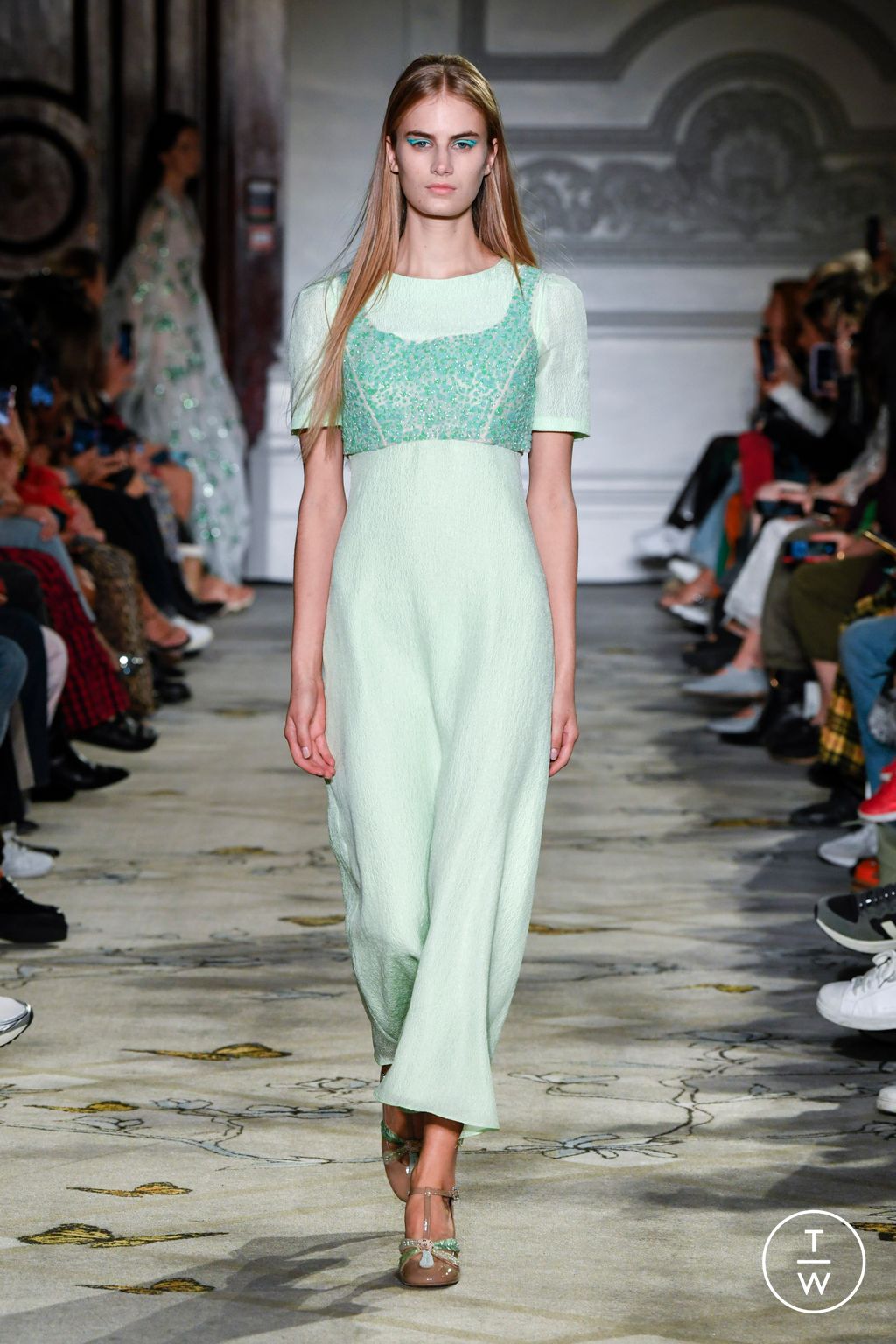 Fashion Week London Spring/Summer 2023 look 23 from the Paul & Joe collection 女装