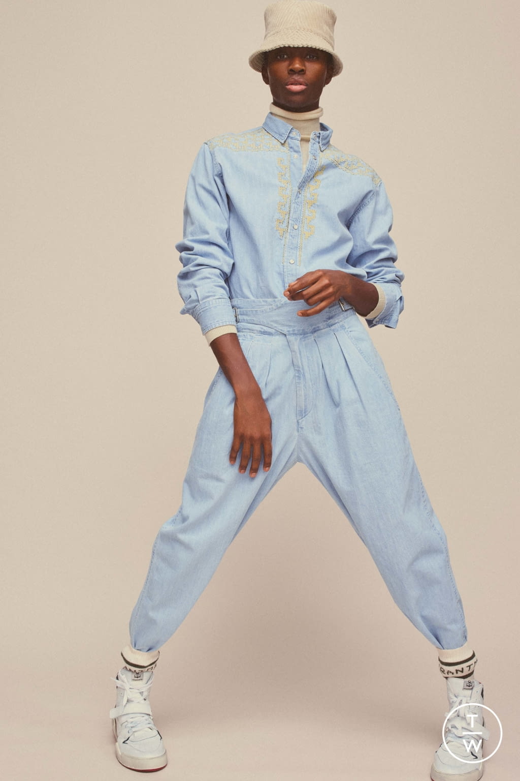 Fashion Week Paris Fall/Winter 2020 look 2 de la collection Isabel Marant menswear