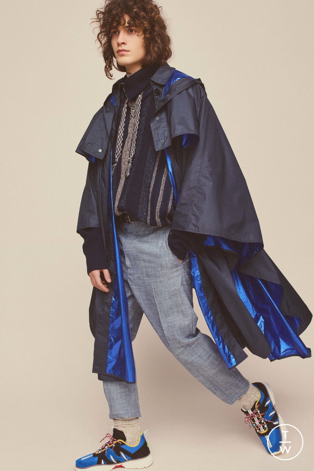 Fashion Week Paris Fall/Winter 2020 look 6 from the Isabel Marant collection menswear