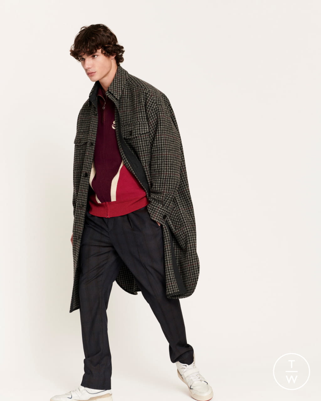 Fashion Week Paris Fall/Winter 2021 look 33 from the Isabel Marant collection menswear