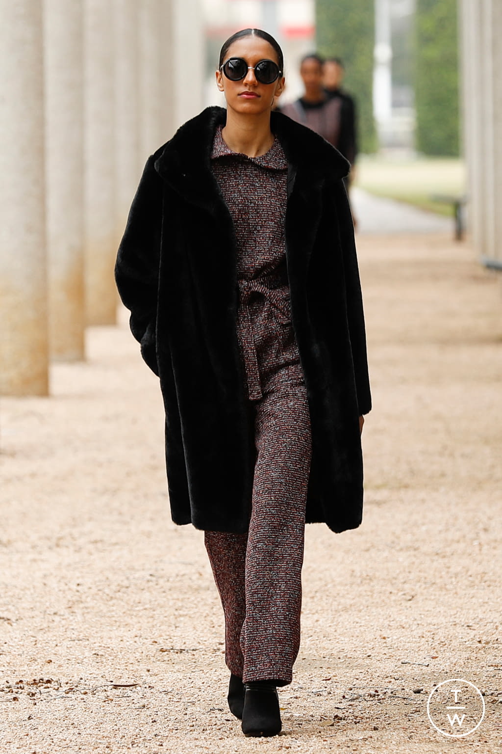 Fashion Week New York Fall/Winter 2021 look 1 from the Negris Lebrum collection womenswear