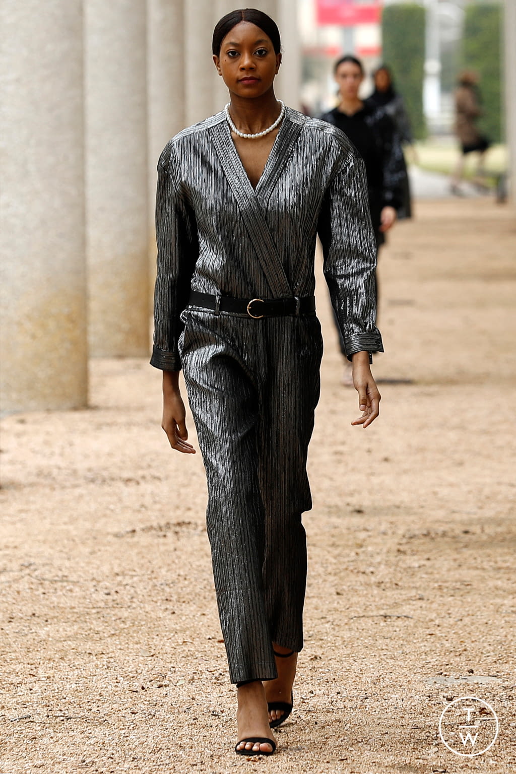 Fashion Week New York Fall/Winter 2021 look 12 from the Negris Lebrum collection 女装