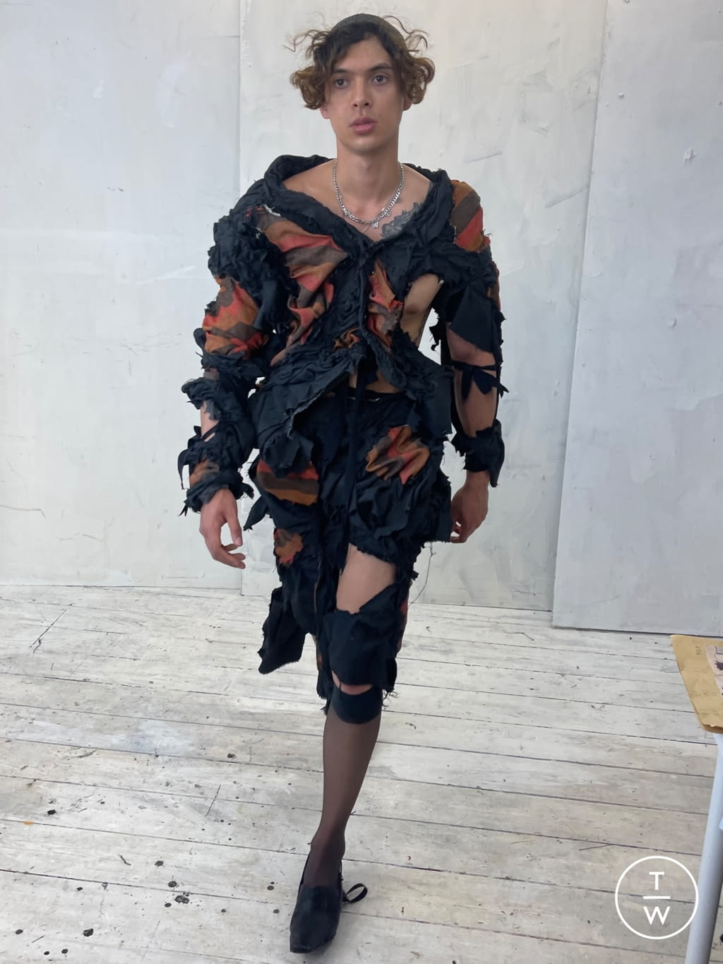 Fashion Week London Spring/Summer 2022 look 10 from the Paolo Carzana collection menswear