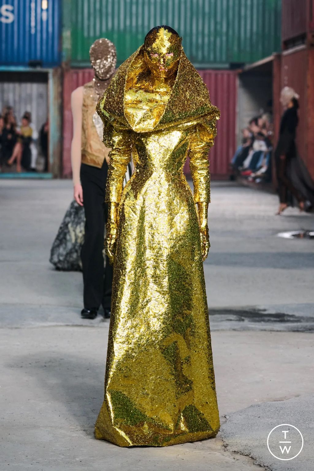 Fashion Week Paris Fall/Winter 2026 look 23 from the Maison Margiela collection womenswear