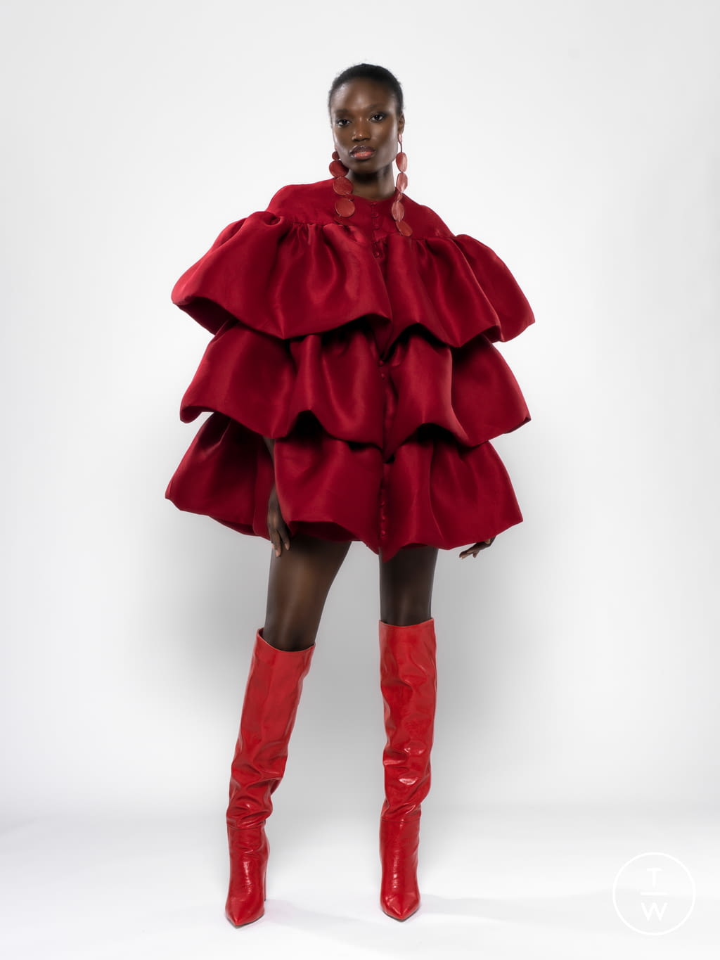 Fashion Week Paris Fall/Winter 2021 look 16 de la collection Imane Ayissi couture