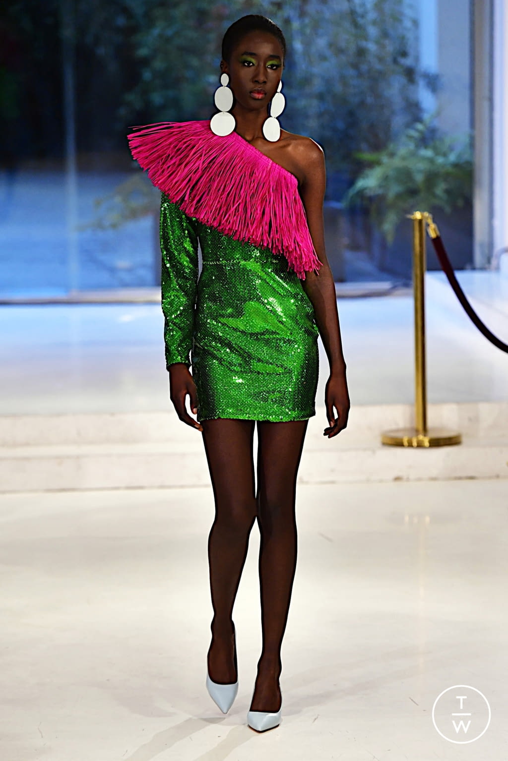 Fashion Week Paris Spring/Summer 2022 look 11 de la collection Imane Ayissi couture