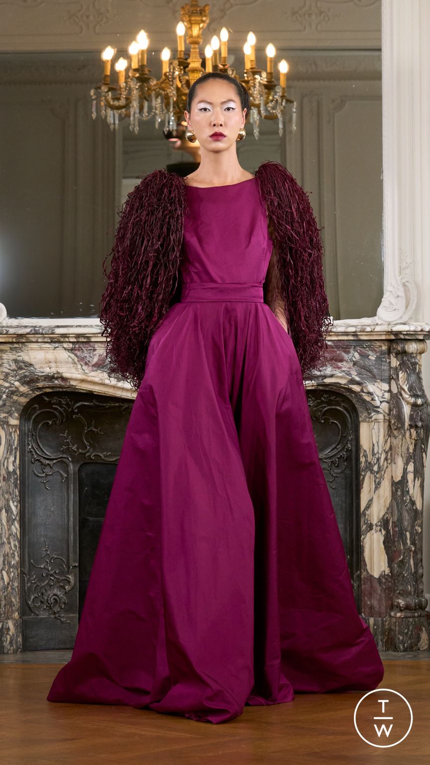 Fashion Week Paris Fall/Winter 2025 look 22 from the Imane Ayissi collection couture