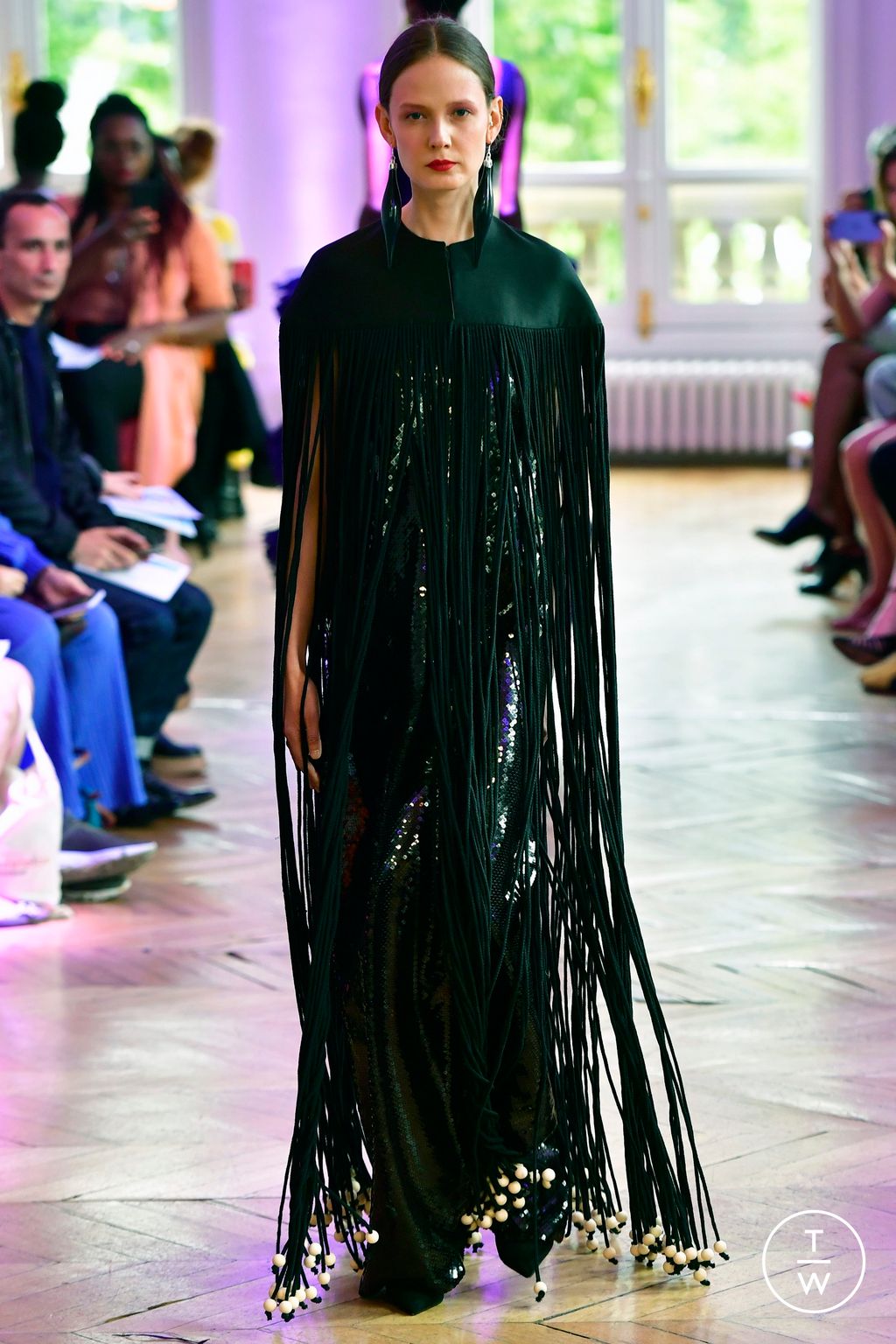Fashion Week Paris Fall/Winter 2022 look 14 from the Imane Ayissi collection couture