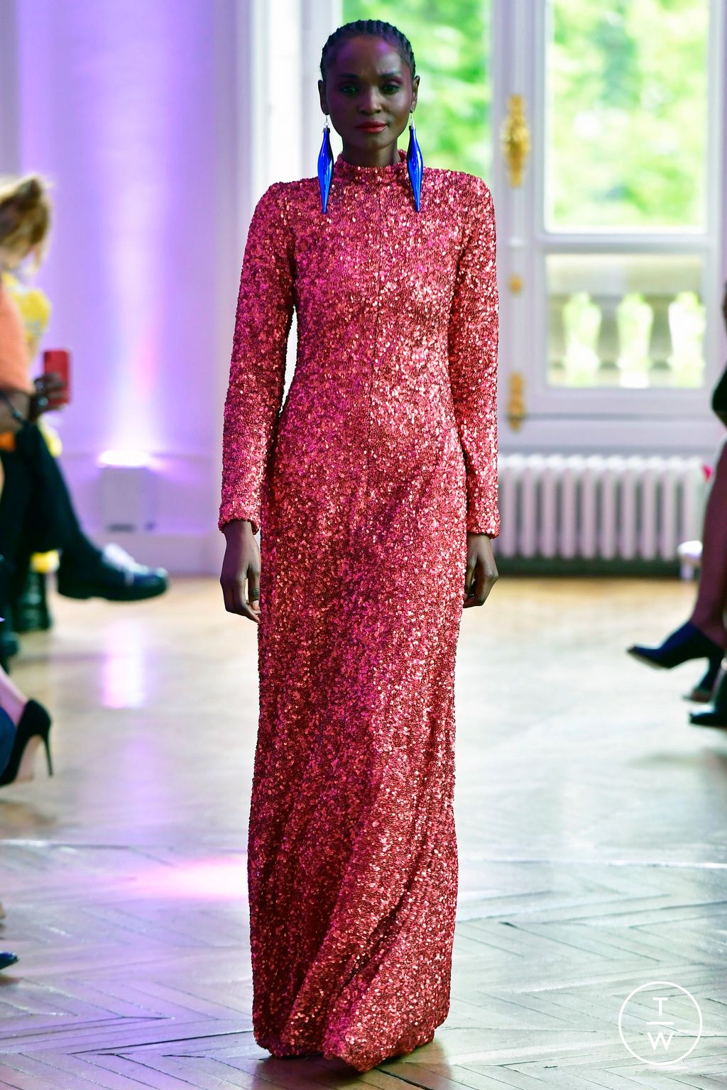 Fashion Week Paris Fall/Winter 2022 look 16 de la collection Imane Ayissi couture